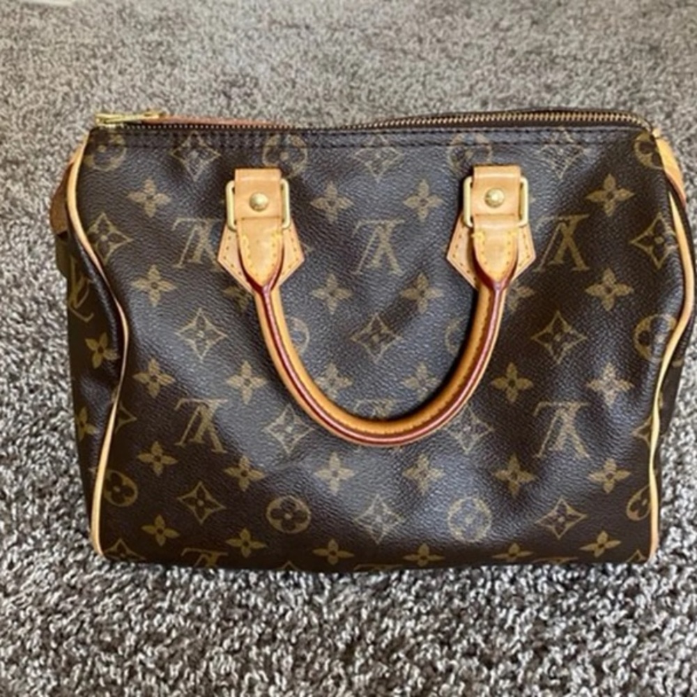 Louis Vuitton Speedy 25